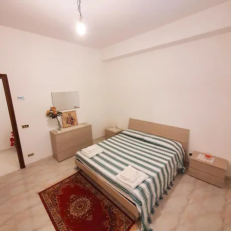 House With Sea View/casa Con Terrazzo Vista Mare Apartment