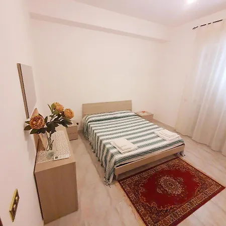 Apartament House With Sea View/casa Con Terrazzo Vista Mare