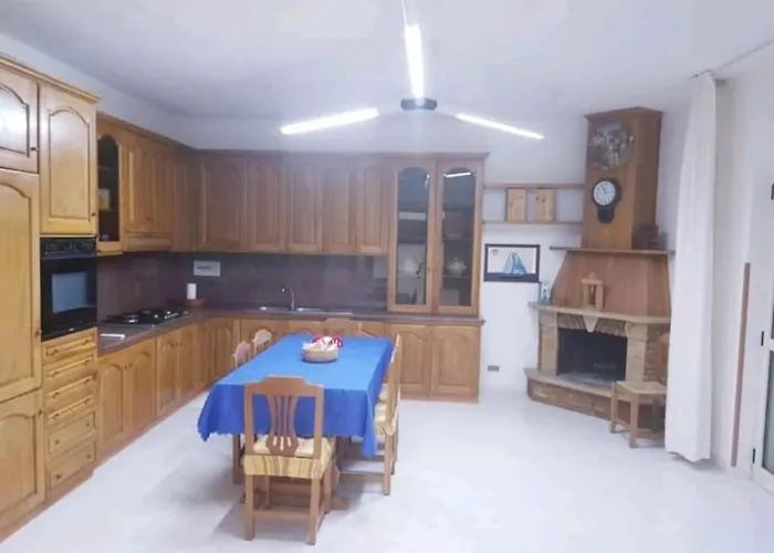 House With Sea View/casa Con Terrazzo Vista Mare * Siderno