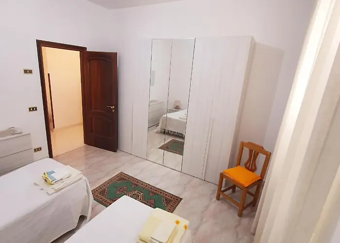 House With Sea View/casa Con Terrazzo Vista Mare